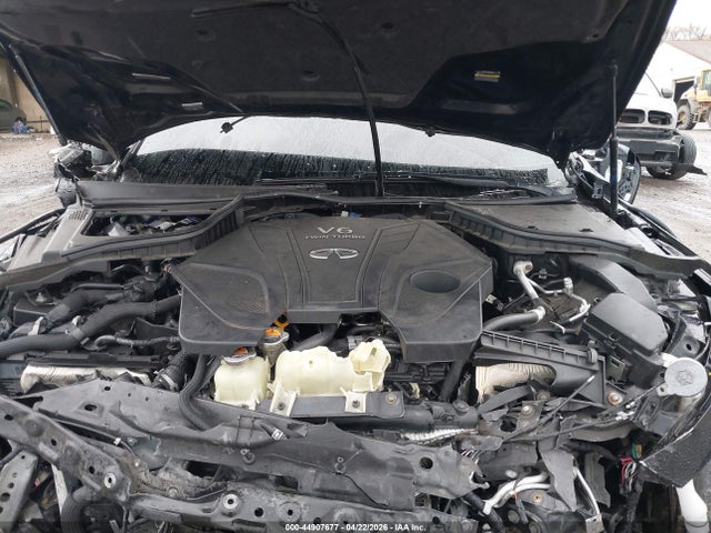 INFINITI Q50 3.0t Luxe