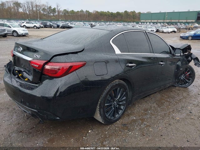 INFINITI Q50 3.0t Luxe