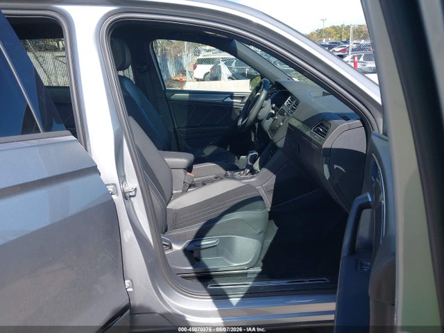 Volkswagen Tiguan 2.0t Se R-line Black
