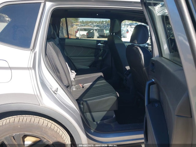 Volkswagen Tiguan 2.0t Se R-line Black