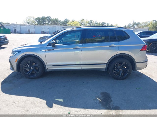 Volkswagen Tiguan 2.0t Se R-line Black