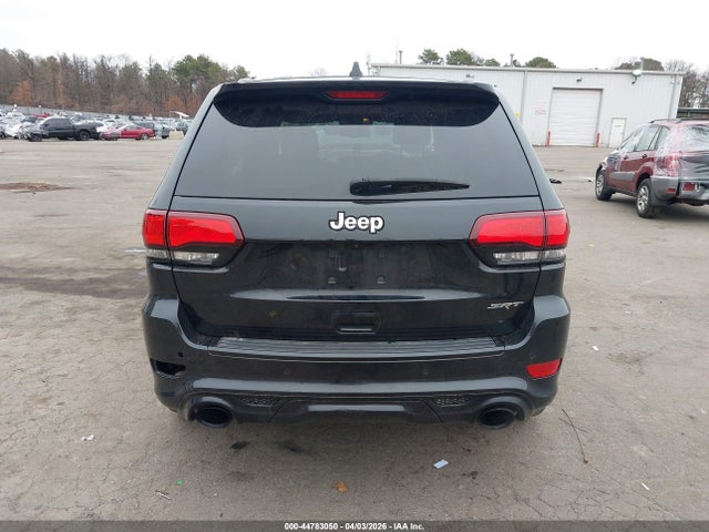 Jeep Grand Cherokee Srt8