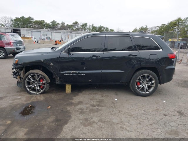 Jeep Grand Cherokee Srt8