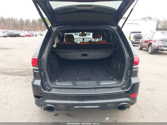 Jeep Grand Cherokee Srt8