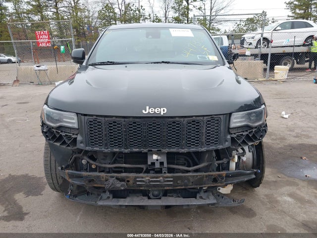 Jeep Grand Cherokee Srt8