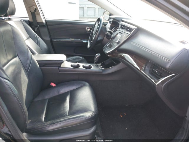 Toyota Avalon Hybrid Xle Touring