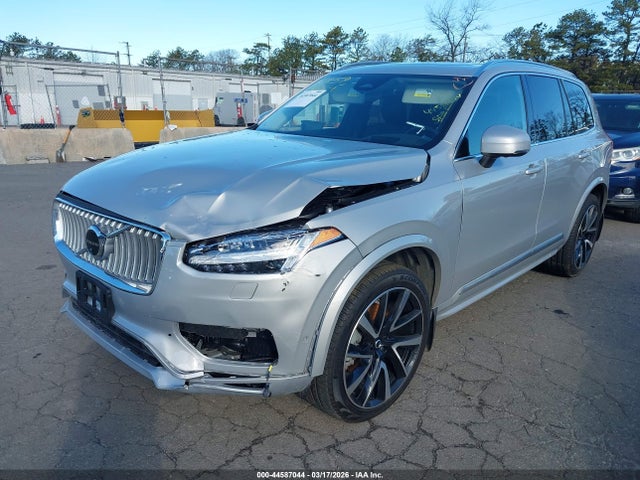 Volvo XC90 B6 Ultimate Bright Theme 6-seater