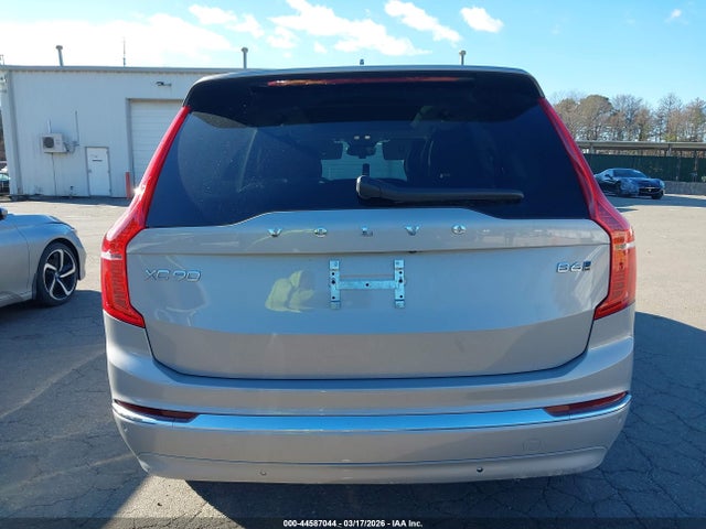 Volvo XC90 B6 Ultimate Bright Theme 6-seater