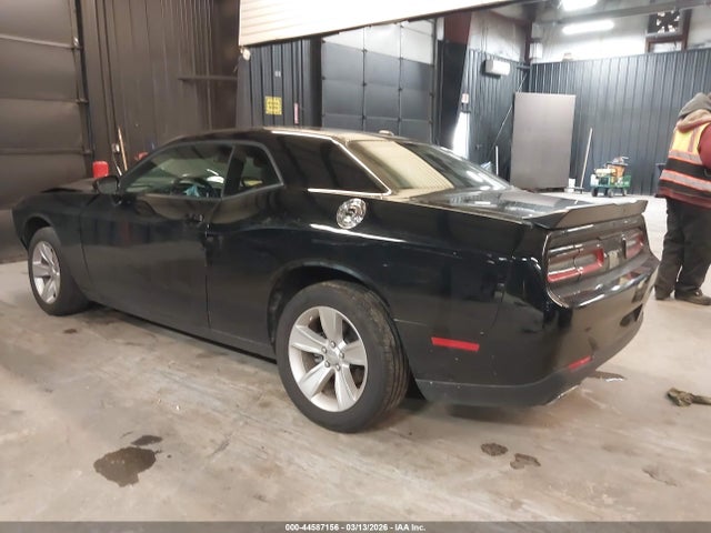 Dodge Challenger Sxt