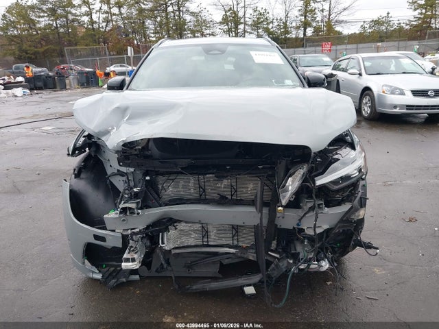 Volvo XC60 B5 Plus