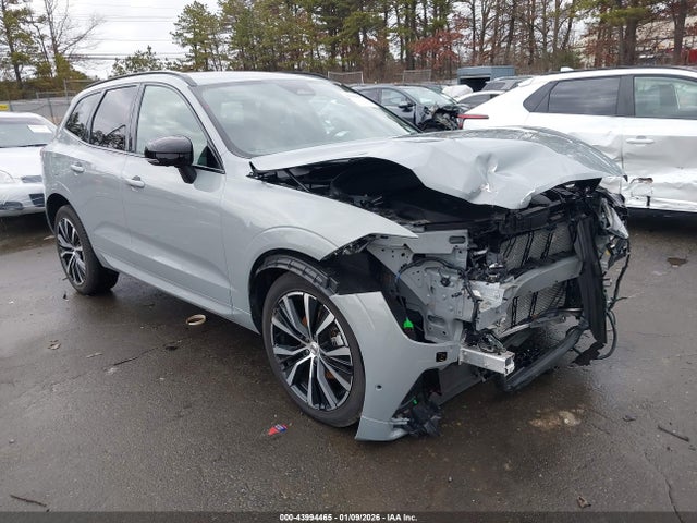 Salvage Volvo XC60 Image