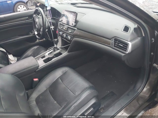 Honda Accord Touring
