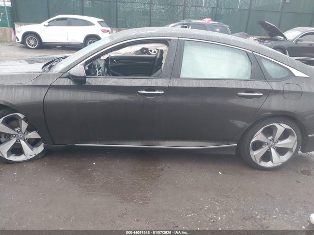 Honda Accord Touring
