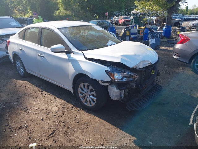 Salvage Nissan Sentra Image