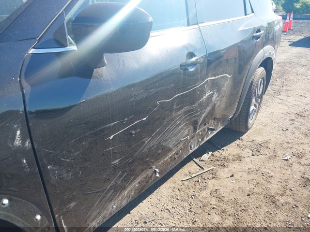 Nissan Pathfinder S 4wd