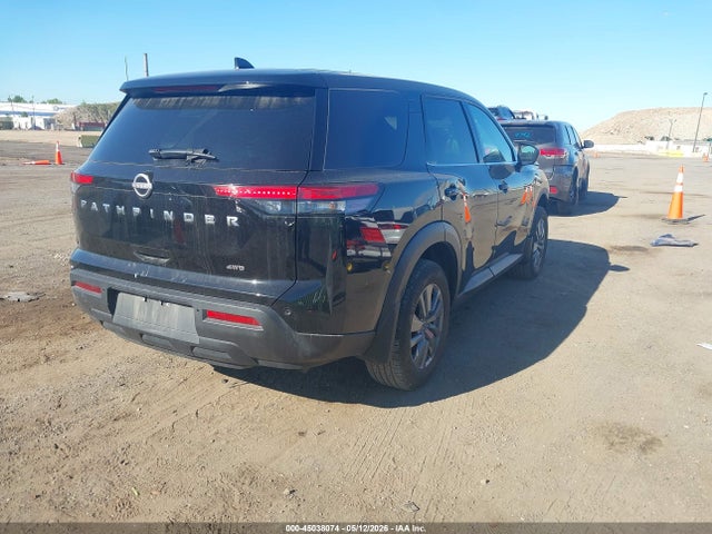 Nissan Pathfinder S 4wd