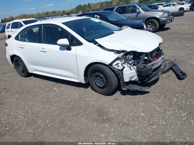 Salvage Toyota Corolla Image