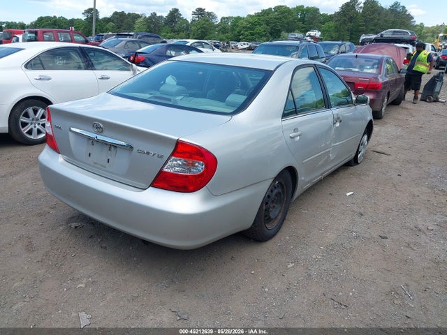 Toyota Camry Le