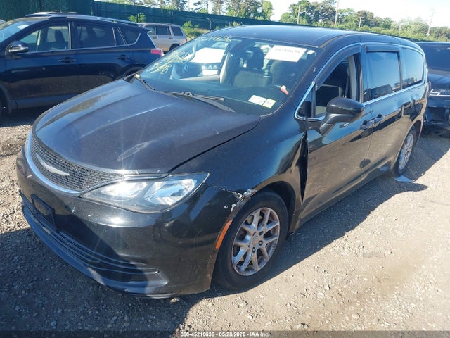 Chrysler Pacifica Touring