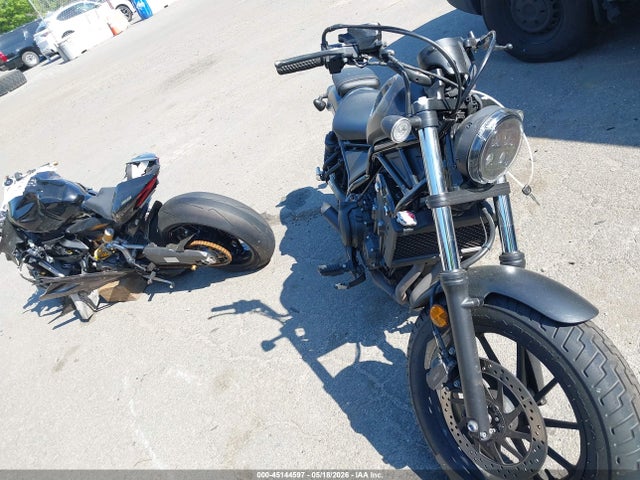 Salvage Honda Cmx500 Image