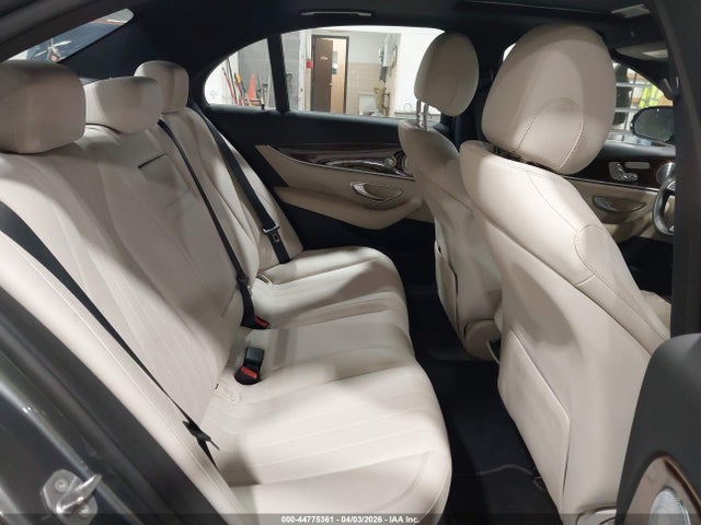 Mercedes-Benz E-Class 4matic