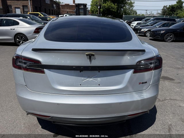 Tesla Model S Performance
