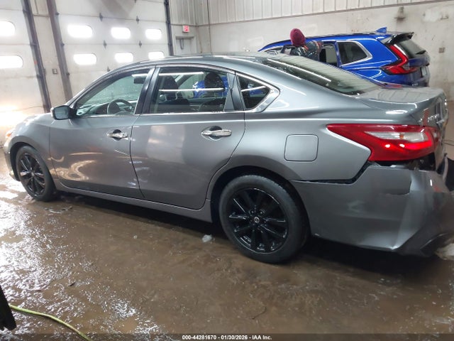 Nissan Altima 2.5 Sv