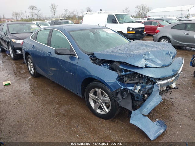 Salvage Chevrolet Malibu Image