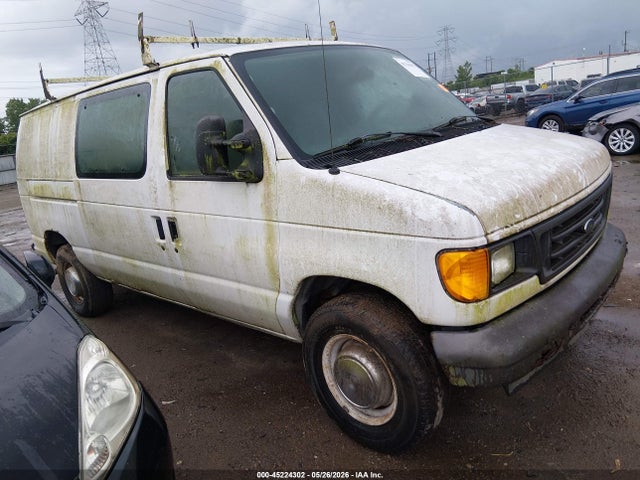 Salvage Ford E-250 Image