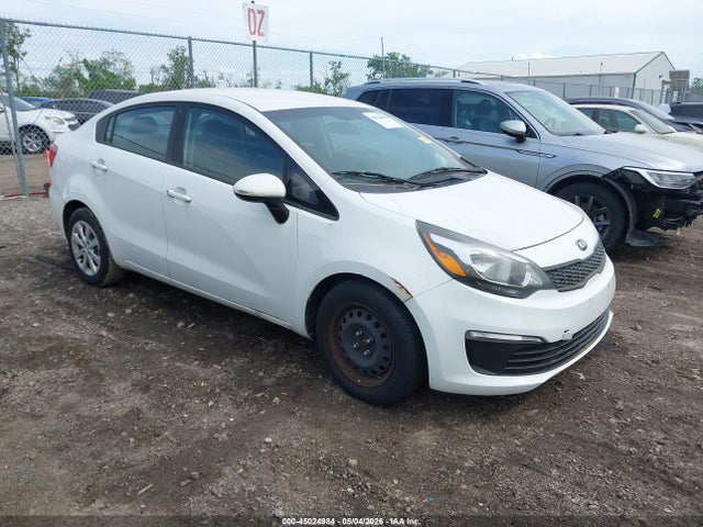 Salvage Kia Rio Image