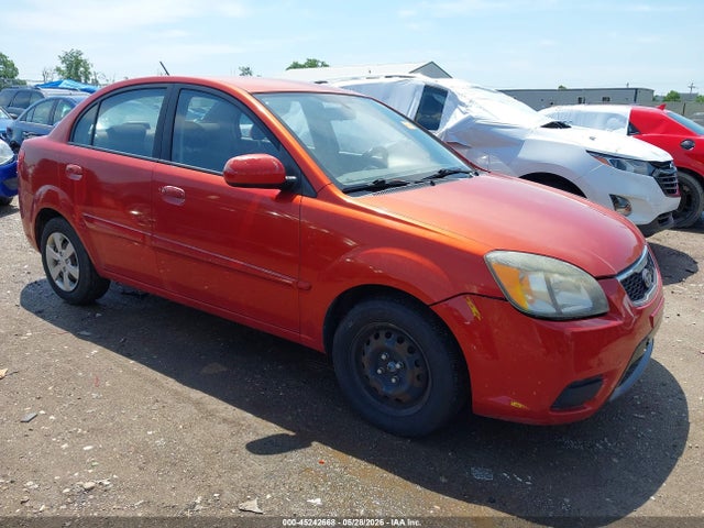 Salvage Kia Rio Image