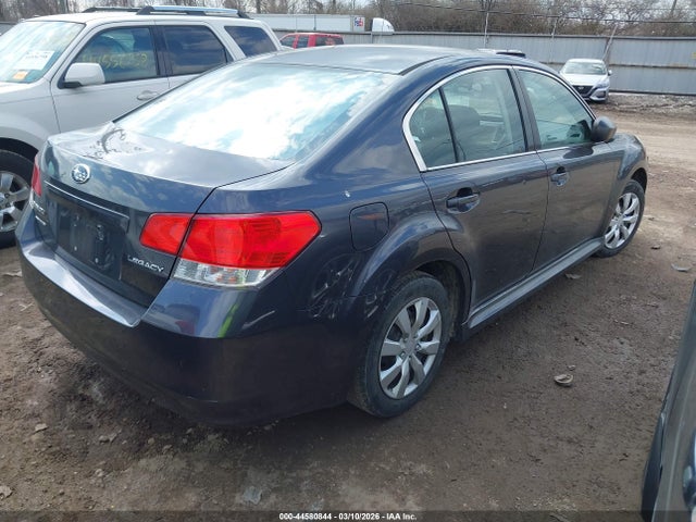 Subaru Legacy 2.5i