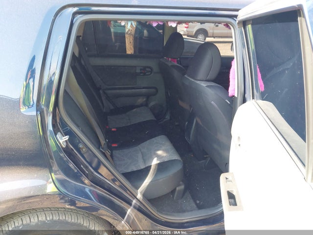 Scion xB
