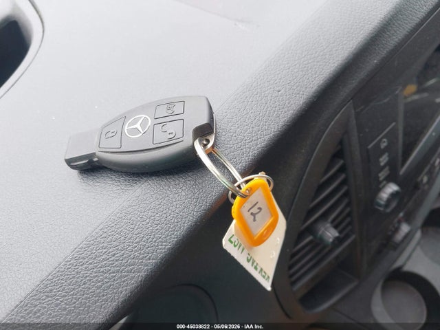 Mercedes-Benz Metris