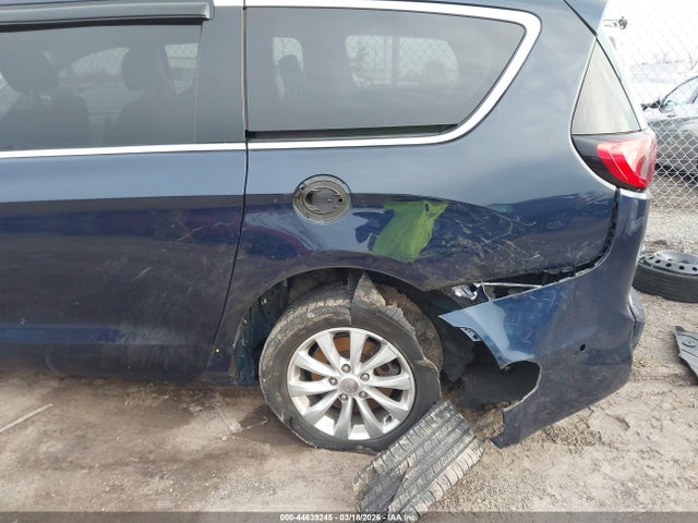 Chrysler Pacifica Touring Plus