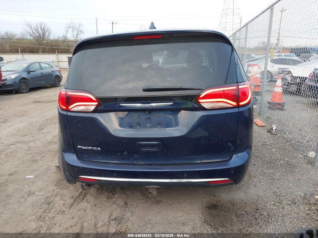 Chrysler Pacifica Touring Plus