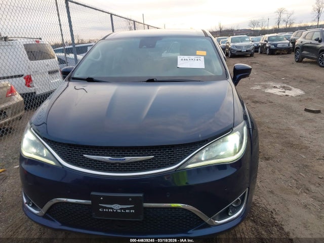 Chrysler Pacifica Touring Plus