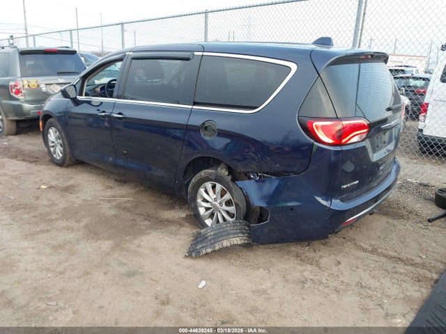 Chrysler Pacifica Touring Plus