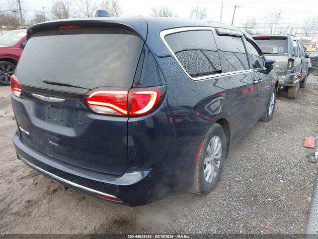 Chrysler Pacifica Touring Plus