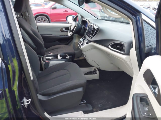 Chrysler Pacifica Touring Plus