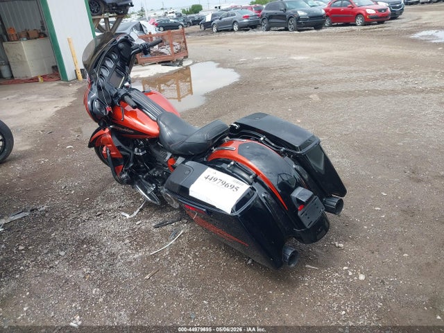 Harley-Davidson Flhxse Cvo Street Glide