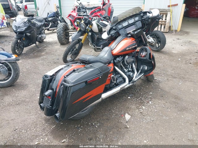 Harley-Davidson Flhxse Cvo Street Glide