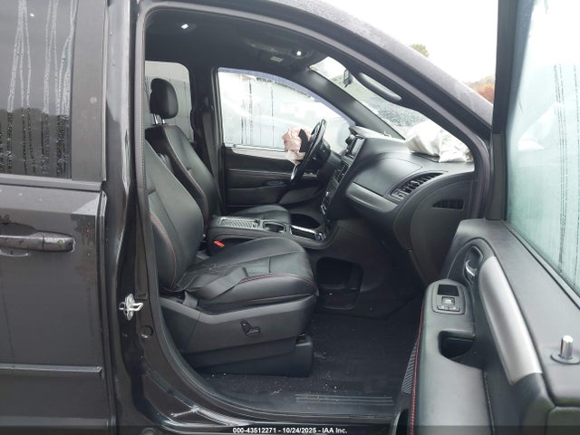 Dodge Grand Caravan