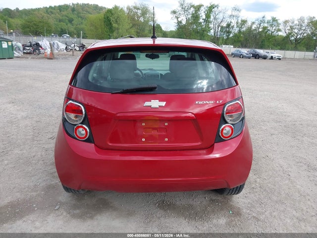 Chevrolet Sonic Lt Auto