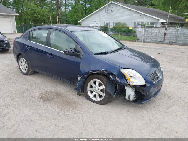 Salvage Nissan Sentra Image