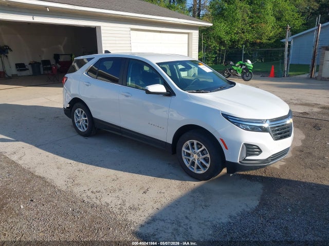 Salvage Chevrolet Equinox Image
