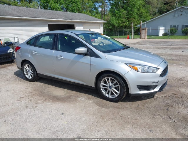 Salvage Ford Focus Image