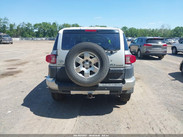 Toyota FJ Cruiser