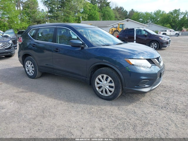 Salvage Nissan Rogue Image