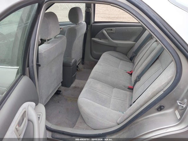 Toyota Camry Le V6